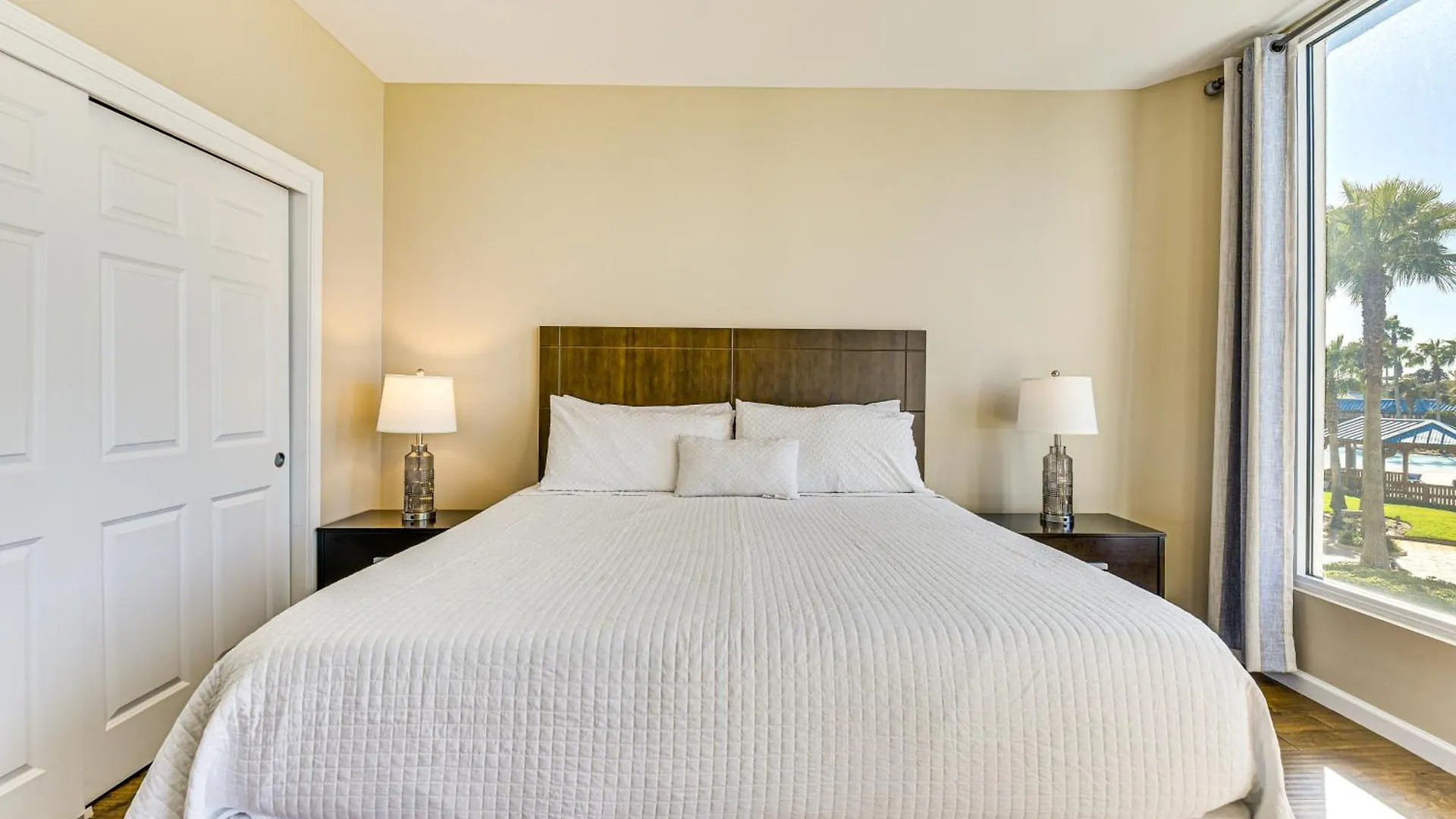 아파트 Walk To Beaches Resort Condo In Destin!