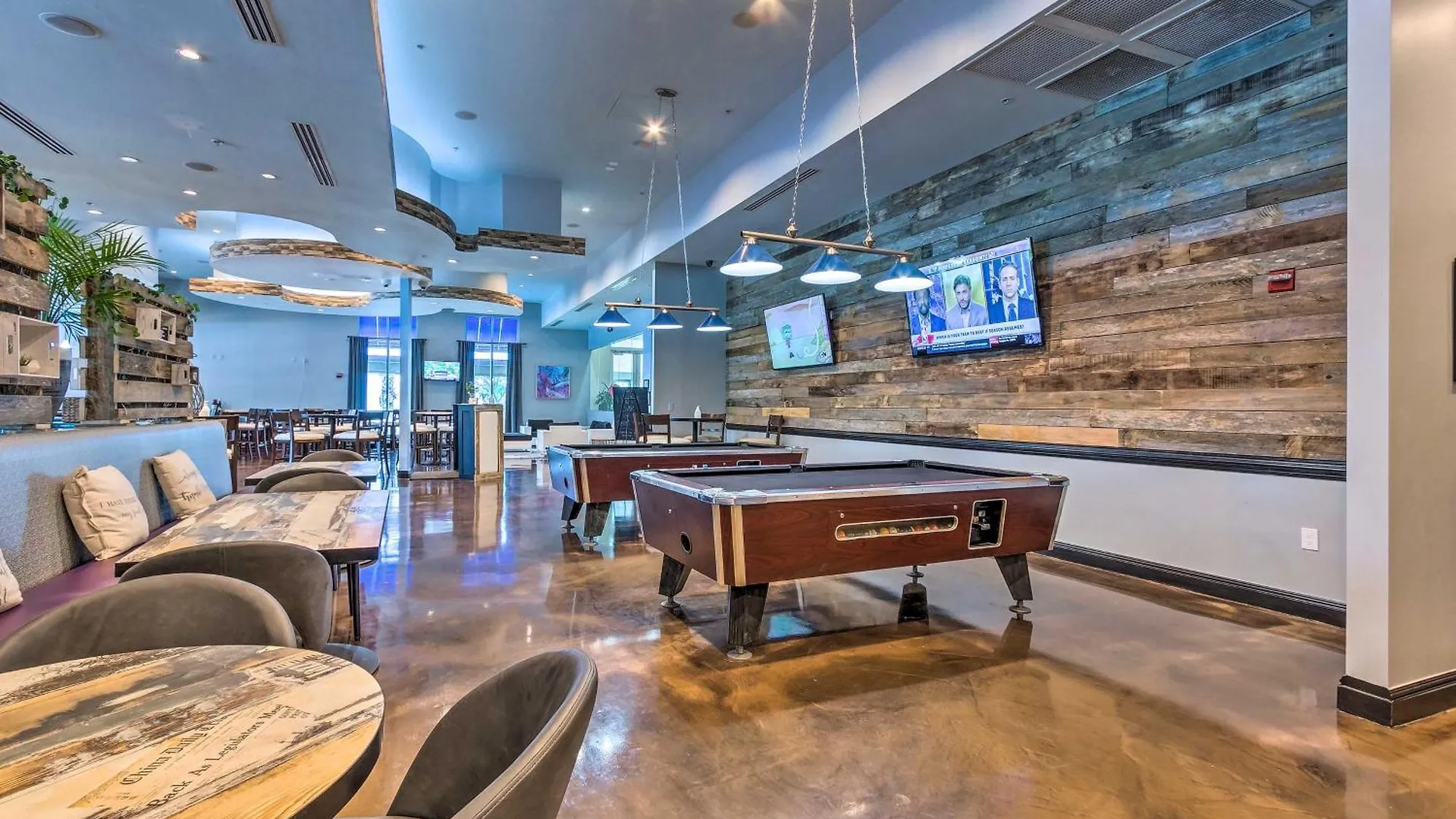 Walk To Beaches Resort Condo In Destin! 0*, 데스틴